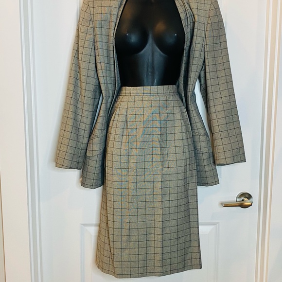 Vintage Gray Check Skirt Suit Size 10